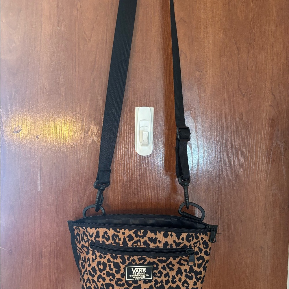 Vans Wild Pattern Crossbody Bag